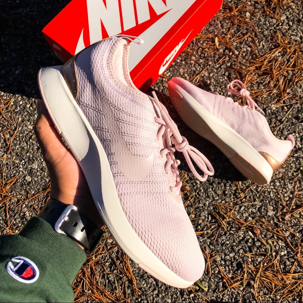 Nike Dual Tone Racer